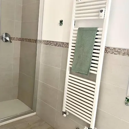 Lejlighed Loano Appartamento Con Piscina Vicino Al Centro Loano